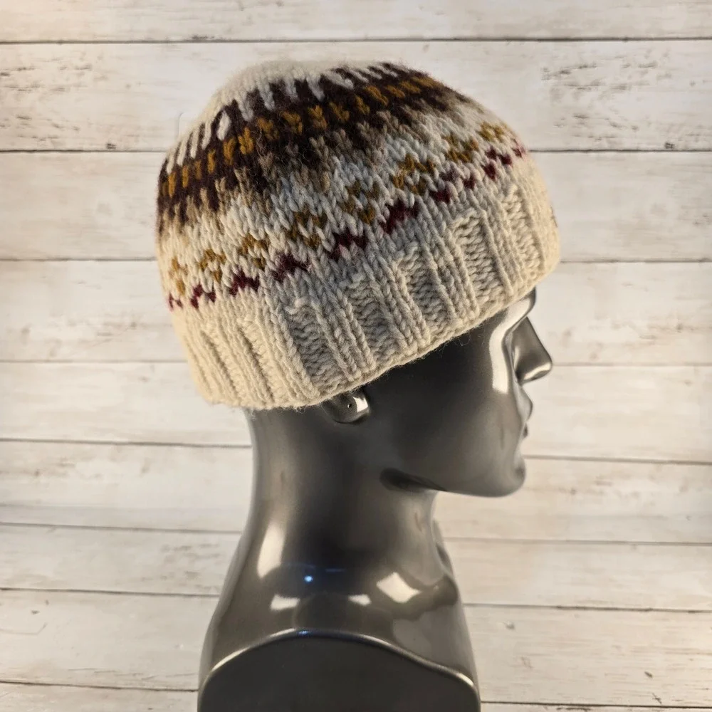 Moshiki Wool Beanie Fair Isle Knit Fleece Lined Winter Hat Cream Brown Nepal